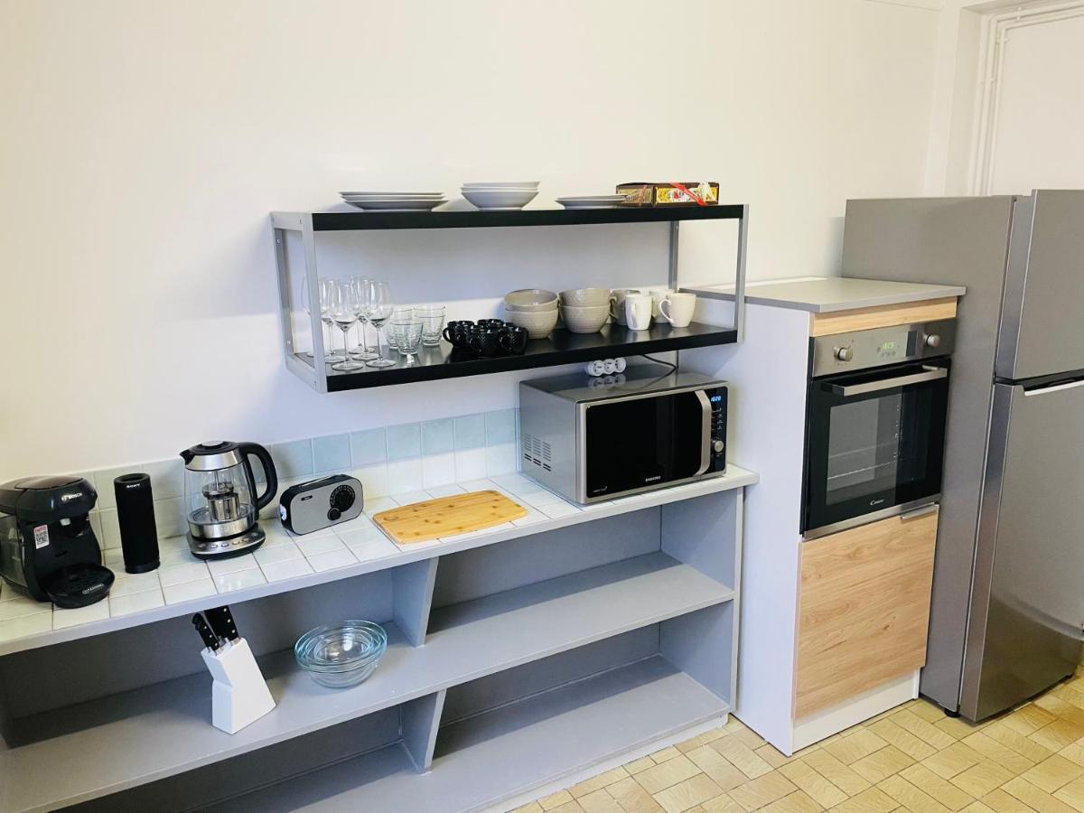 Charmant Appartement De Coeur De Ville - 2 Chambres Lits Queen Size - Netflix - Wifi Cherbourg-en-Cotentin Exterior photo
